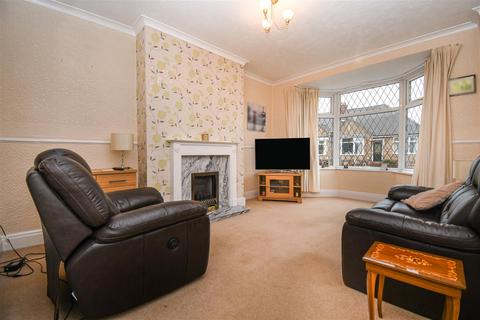 2 bedroom semi-detached bungalow for sale, Grange Crescent, Anlaby, Hull