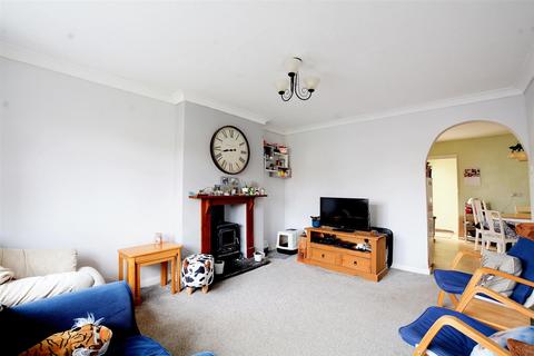 3 bedroom semi-detached house for sale, Attenborough Lane, Beeston, Nottingham