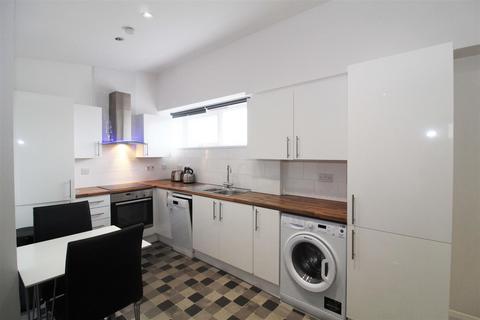 2 bedroom apartment for sale - Whitehorse Road, Croydon
