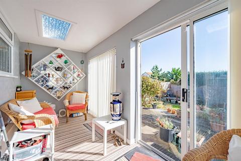 25 Highview Road, Telscombe Cliffs, Peacehaven, BN10 7AY