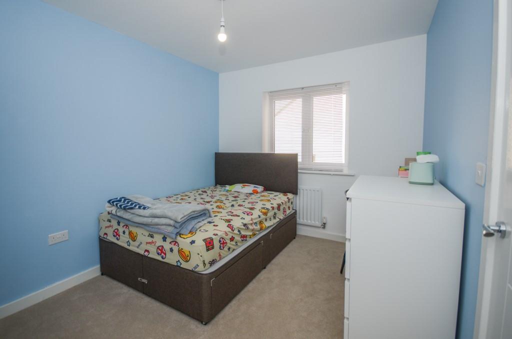 Bedroom three pic 2.jpg