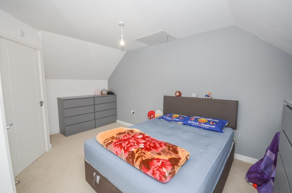 Bedroom one pic 2.jpg