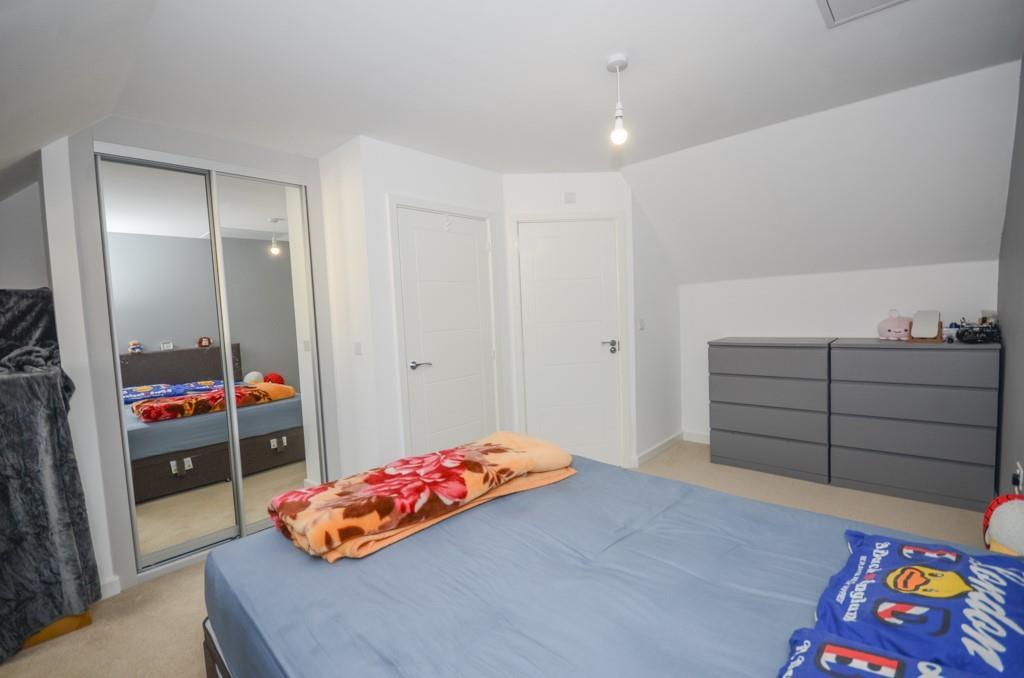 Bedroom one pic 3.jpg