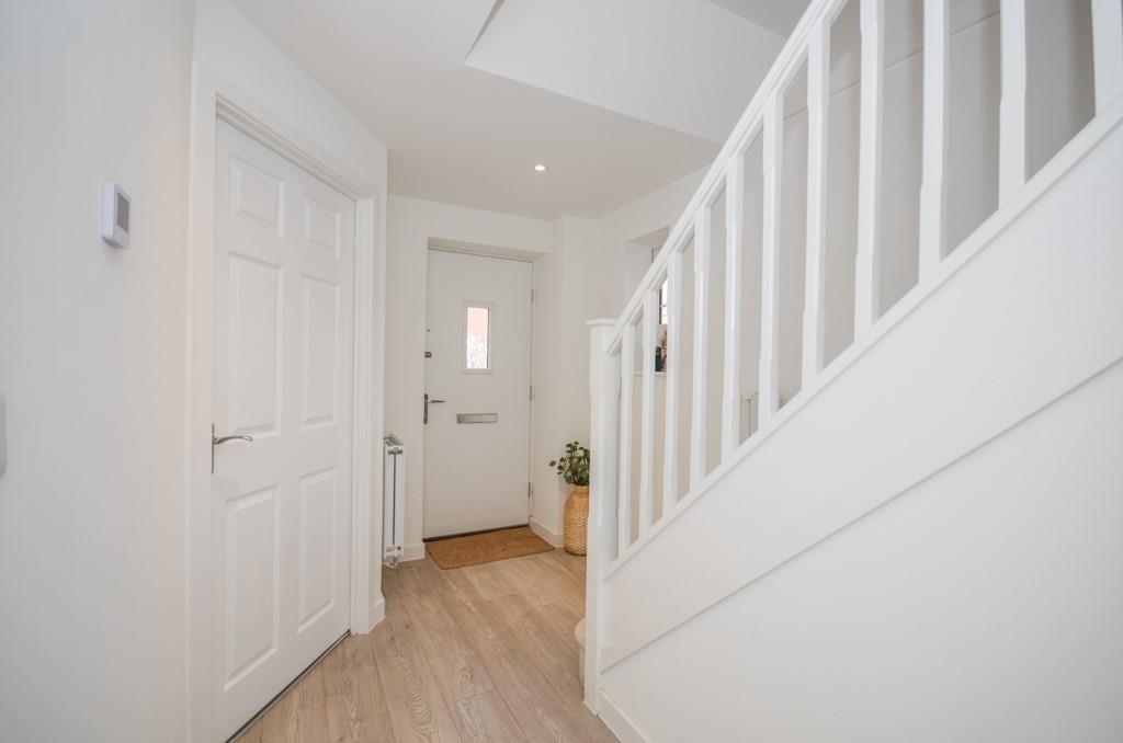 Entrance hall.jpg