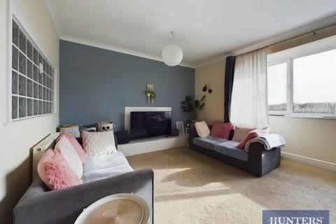 2 bedroom apartment for sale, Westwood, Scarborough