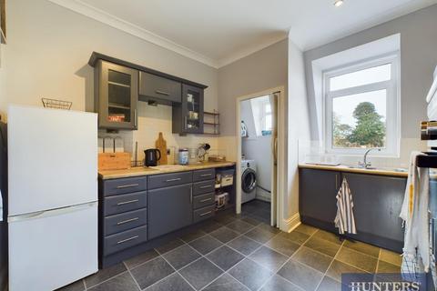 2 bedroom apartment for sale, Westwood, Scarborough