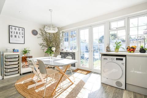 3 bedroom terraced house for sale, Trenchard Close, Hersham Village, KT12