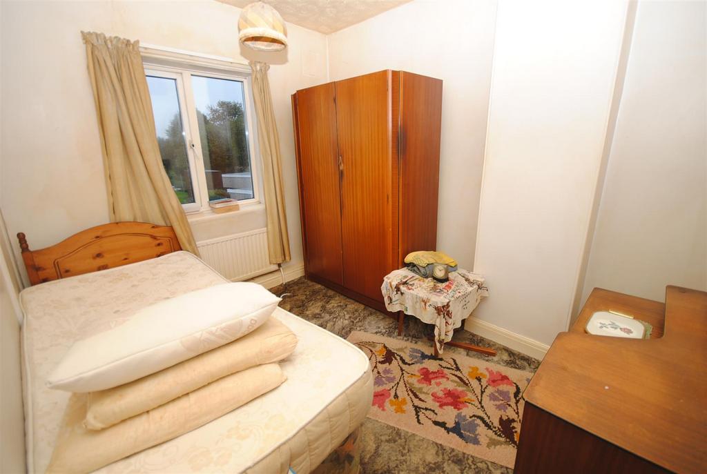 50prestonlanebed2.JPG