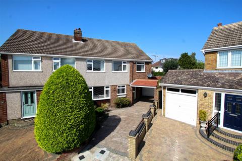 19 Willow Close, Cheshunt, Waltham Cross, EN7 6RY