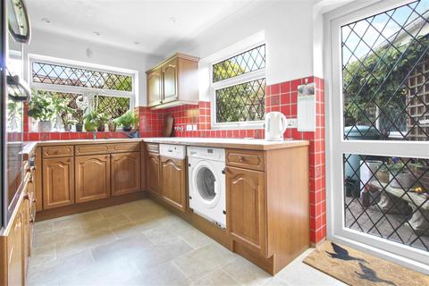 19 Willow Close, Cheshunt, Waltham Cross, EN7 6RY