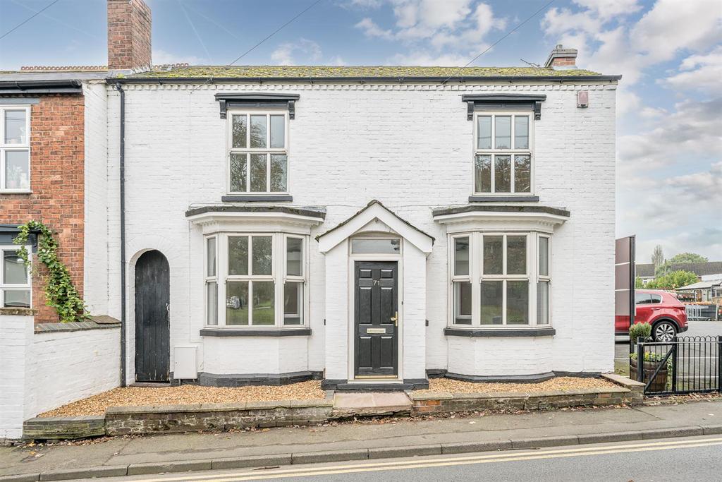 Bridgnorth Road, Wollaston, DY8 3PZ 4 bed end of terrace house for sale