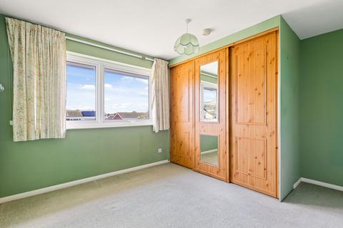 15 Buttermere Close, Folkestone, CT19 5JH