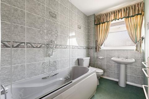 15 Buttermere Close, Folkestone, CT19 5JH