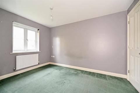 3 bedroom end of terrace house for sale - Baxendale Road, Chichester