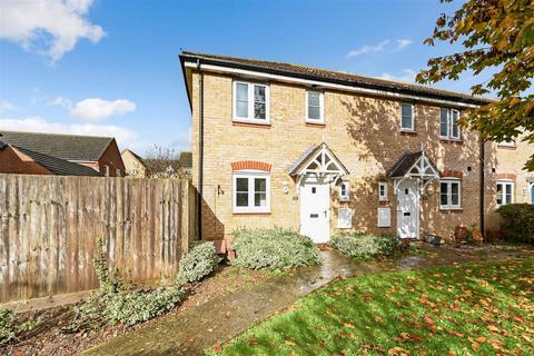 3 bedroom end of terrace house for sale, Baxendale Road, Chichester