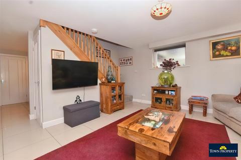 3 bedroom detached house for sale, Seabeach Lane, Eastbourne