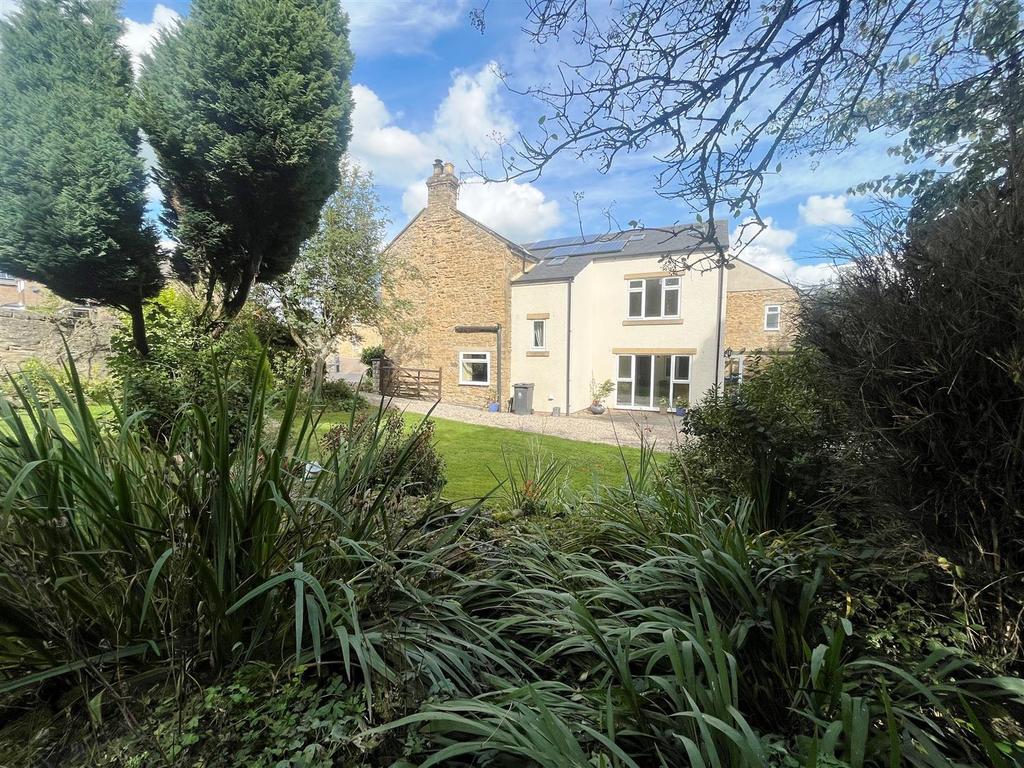 North View, Hunwick 5 bed detached house for sale £440,000