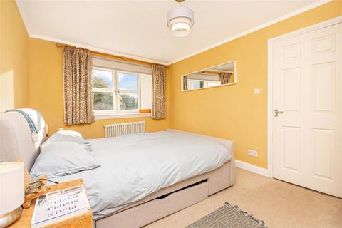 3 Academy Square, Limekilns, Dunfermline, KY11 3HN