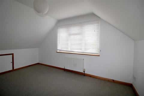 3 bedroom chalet for sale - Sandgate Close, Seaford