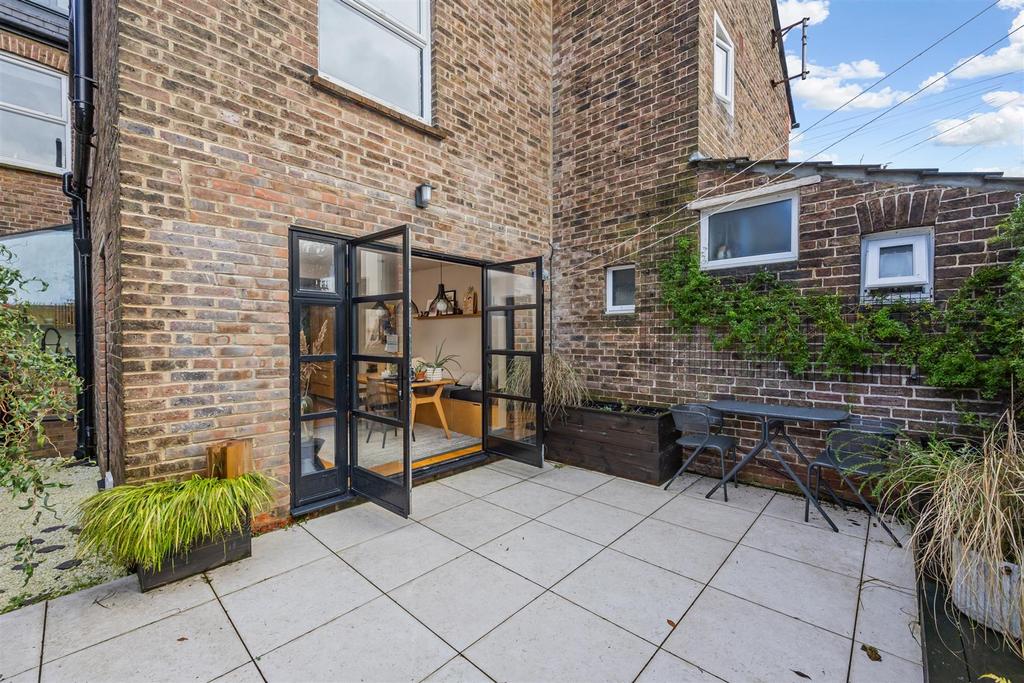 Bridge Road, 44 035.jpg