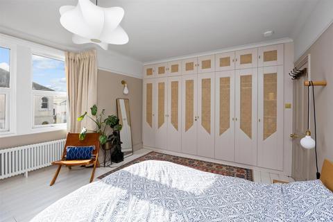 44 Bridge Road, Worthing, BN14 7BX
