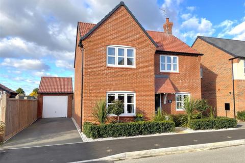 4 bedroom detached house for sale, Freda Lane, Grantham Road, Bottesford