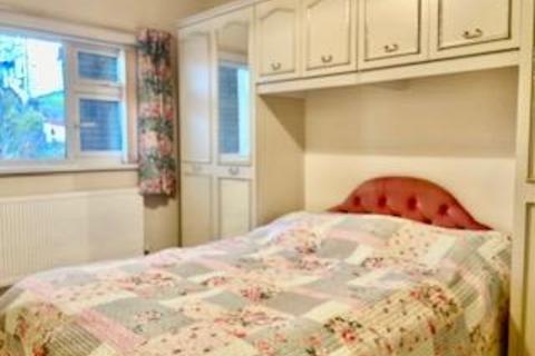 2 bedroom retirement property for sale - Runnymede, Sketty, Swansea