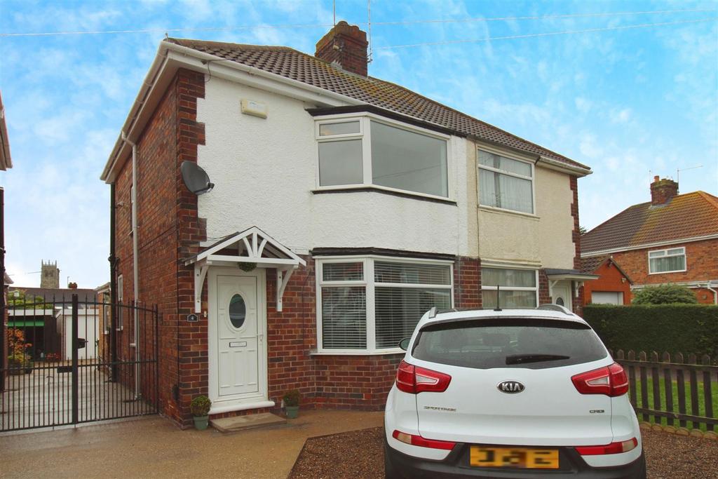 Lambert Park Road, Hedon, Hull 3 bed semidetached house for sale £