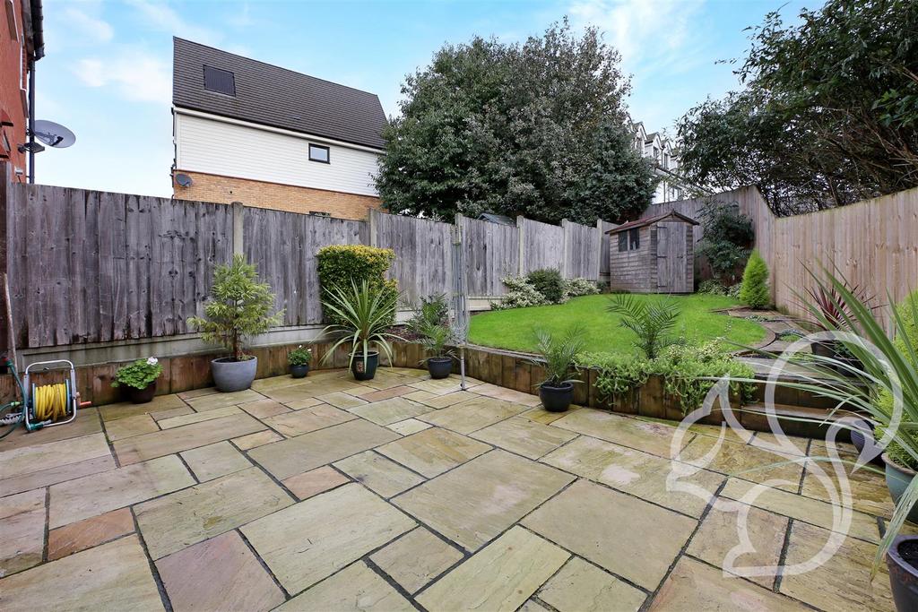 Stone Close, Braintree 3 bed house for sale £325,000
