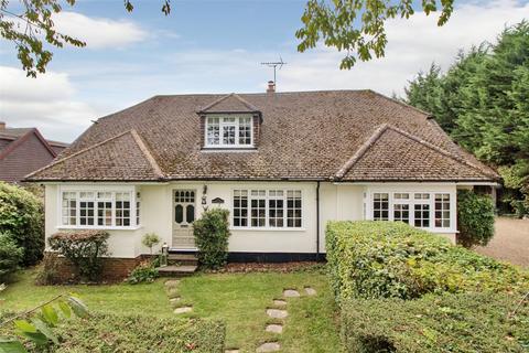Grenfell Cottage Briars Way, Hartley, Longfield, DA3 8AD