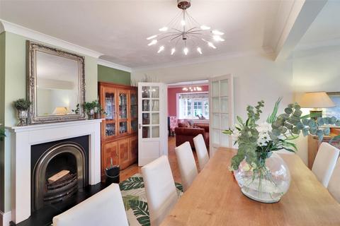 Grenfell Cottage Briars Way, Hartley, Longfield, DA3 8AD