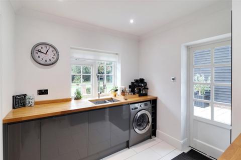 Grenfell Cottage Briars Way, Hartley, Longfield, DA3 8AD