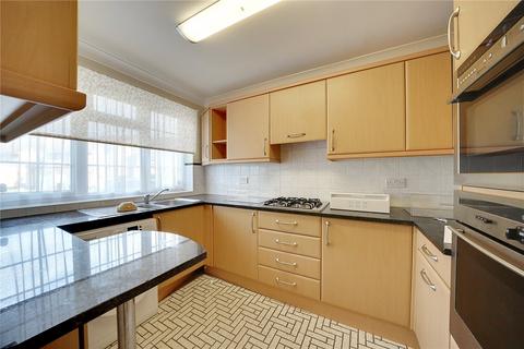 13 Laura Close, Enfield, EN1 2DZ