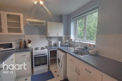 2 bedroom flat to rent, Willenhall Drive ,Hayes UB3