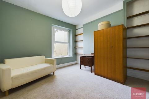3 bedroom flat for sale, Chaddesley Terrace, Mount Pleasant, Swansea, SA1