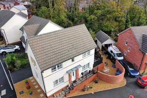 3 bedroom detached house for sale, Maes Y Rhedyn, Llangewydd Court, Bridgend, Bridgend County. CF31 4FD