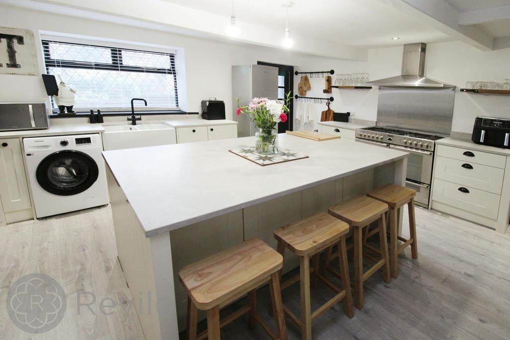 Breakfast Kitchen