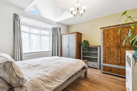 19 Ruislip Road East, London, W13 0AZ