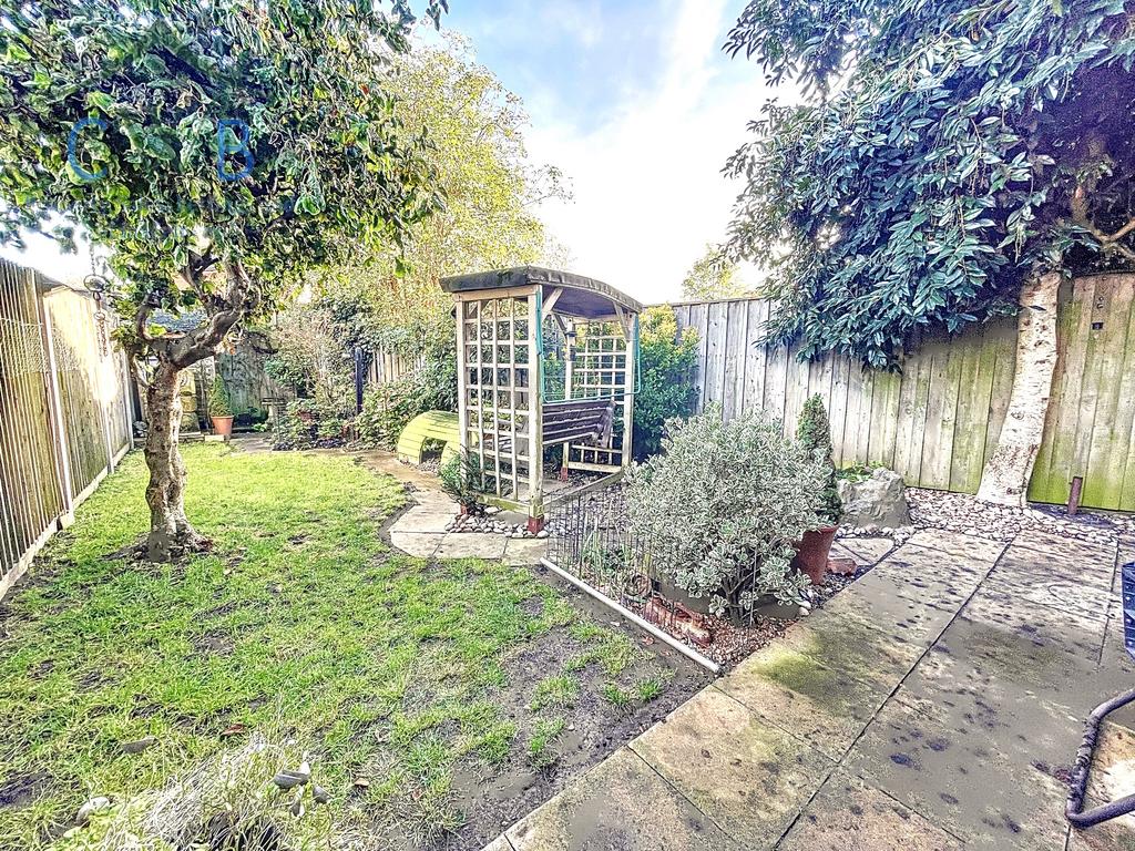 3 Bedroom Semi Detached for Sale