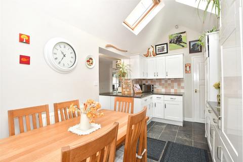 3 bedroom detached house for sale, Trinity Way, Littlehampton, West Sussex