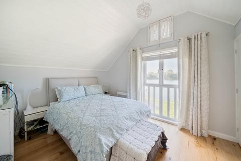 3 bedroom lodge for sale - Spring Lake, South Cerney