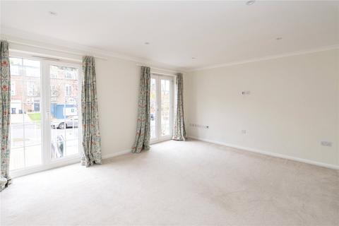 15 Newstead Way, London, SW19 5HR