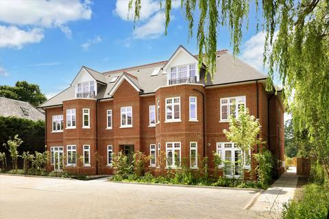 1 bedroom apartment for sale, Luna Place, 45 More Lane, Esher, Surrey, KT10