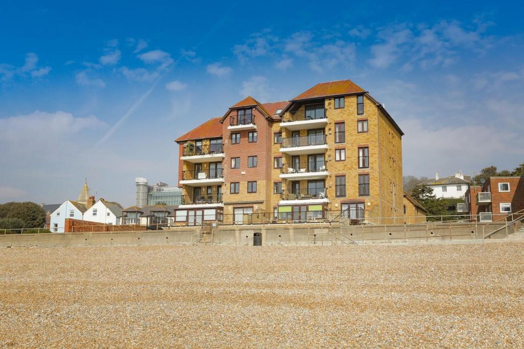 The Riviera, Sandgate, CT20 1 bed apartment for sale £400,000