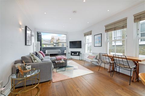 3 bedroom apartment for sale - Latchmere Road, SW11