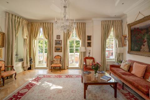 8 bedroom townhouse for sale, Cheyne Gardens, London, SW3