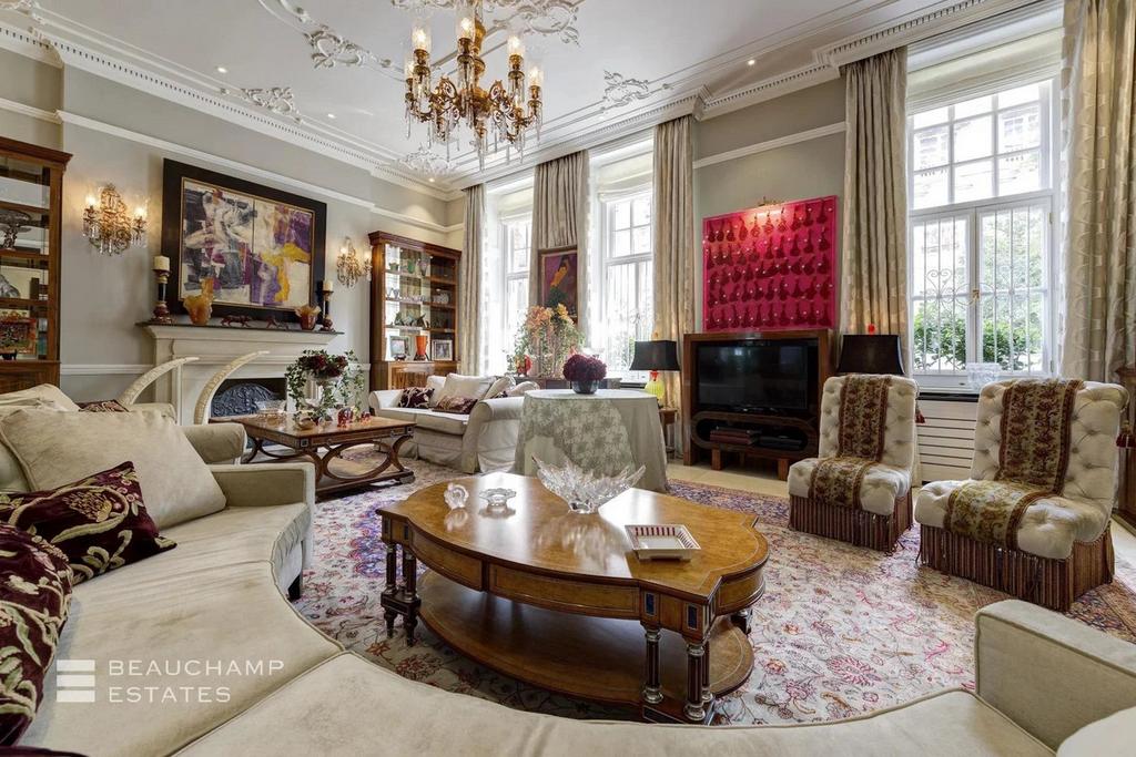 Albert Court, London, SW7 2 bed apartment for sale £3,995,000