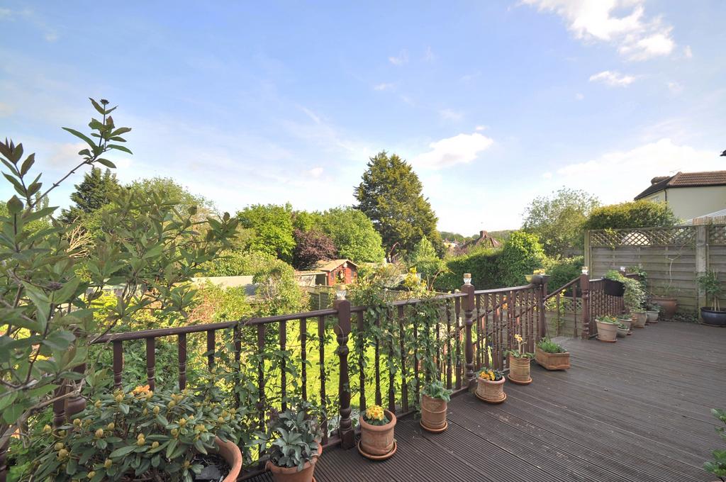 Hawthorn Drive, West Wickham BR4 5 bed semidetached house for sale £