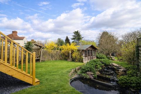 undefined, Hawthorn Drive, West Wickham BR4