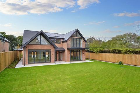 5 bedroom detached house for sale, Lytchett Matravers